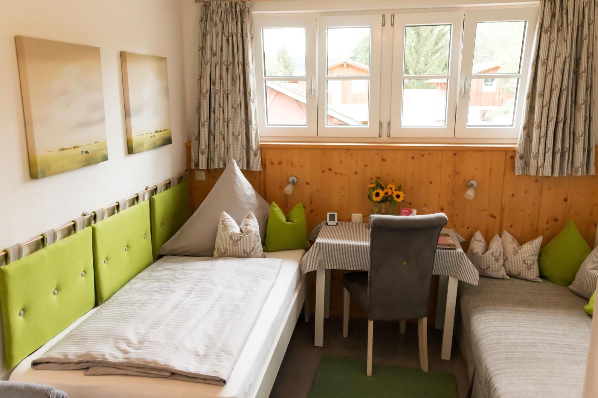 Gaestehaus Sattlerhof Bernau am Chiemsee Kültér fotó
